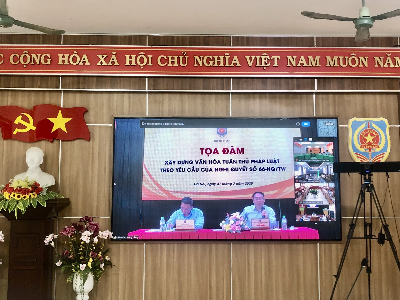 Bộ Tư pháp tổ chức Toạ đàm trực tiếp và trực tuyến về “Xây dựng văn hóa tuân thủ pháp luật ” và sửa đổi, bổ sung“Luật Phổ biến, giáo dục pháp luật năm 2012 ”